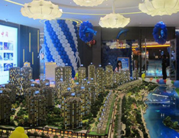 WilliamϣڡóǡĶ¥չʾҫ